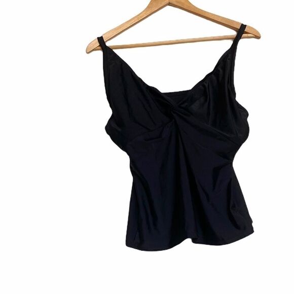 h2oh black flattering tankini swim top - Picture 4 of 5